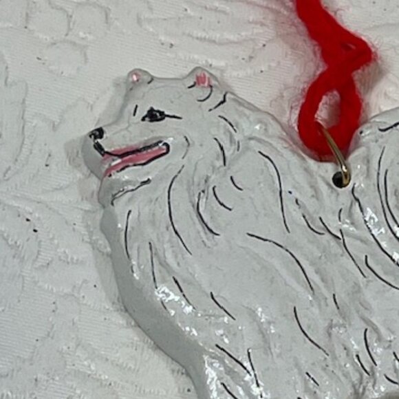 American Eskimo Dog Christmas Tree Ornament White Hand Painted 2.5"x3" - Picture 6 of 10